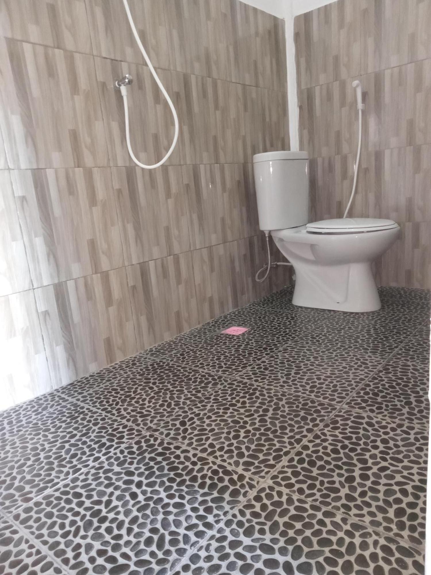 Ramdan Homestay Kuta  Exterior photo