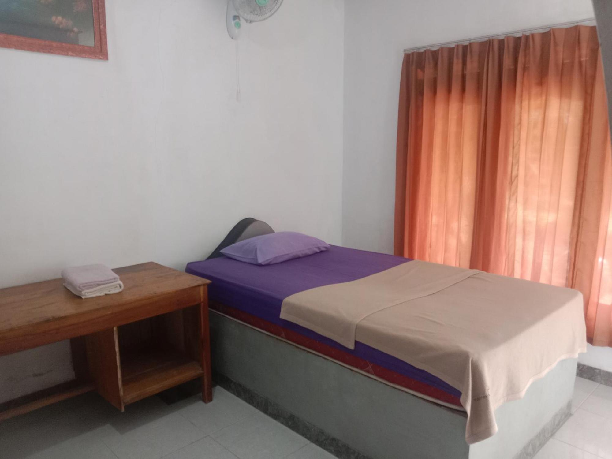 Ramdan Homestay Kuta  Exterior photo